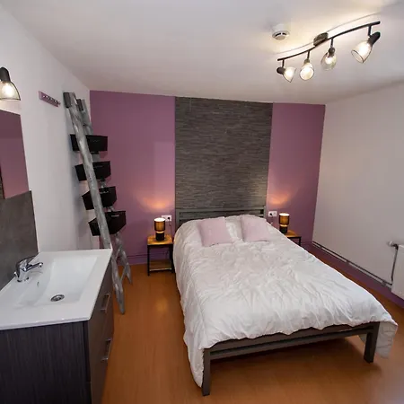 Lux For 22 In Waimes, Cleaning Included * וואימס