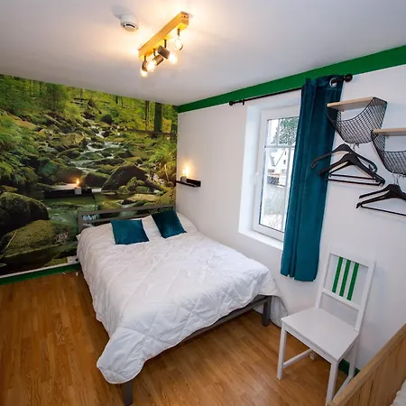Mansion In Waimes With Sauna And Garden, Cleaning Included *